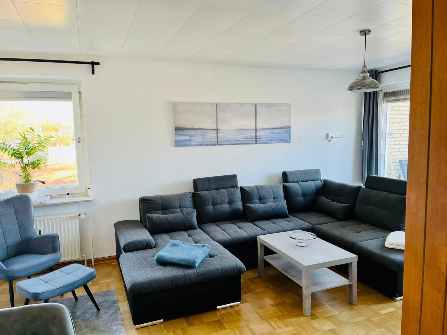Apartment Sadebo Traveblick Mit Balkon - Parkplatz - 6 Gaste Lübeck