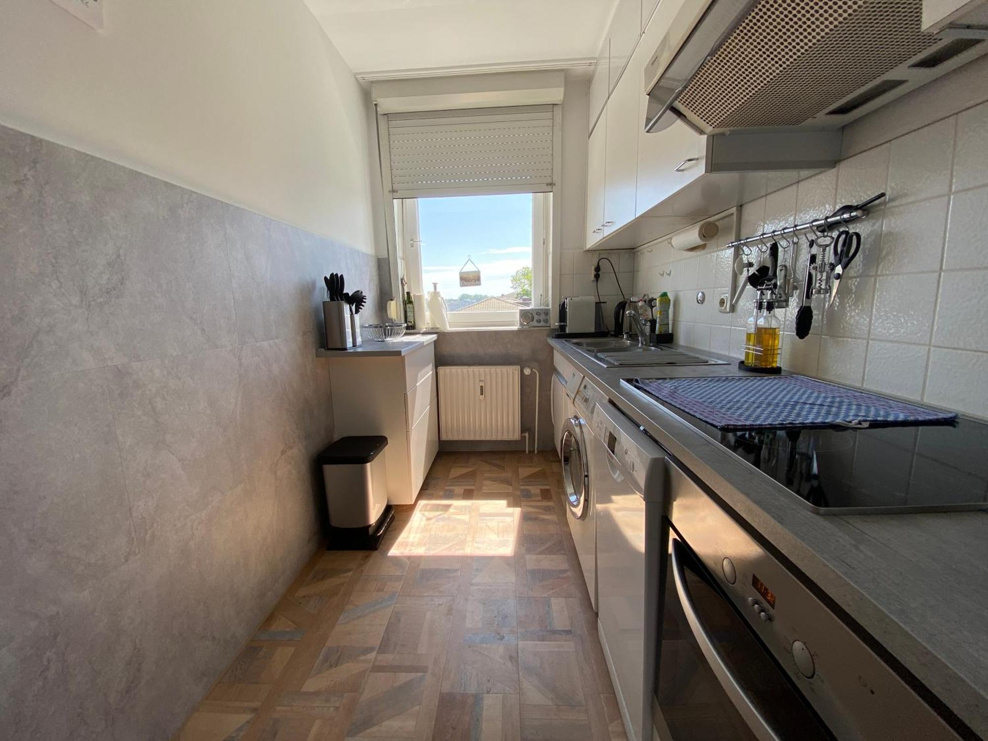 Sadebo Traveblick Mit Balkon - Parkplatz - 6 Gaste Apartment